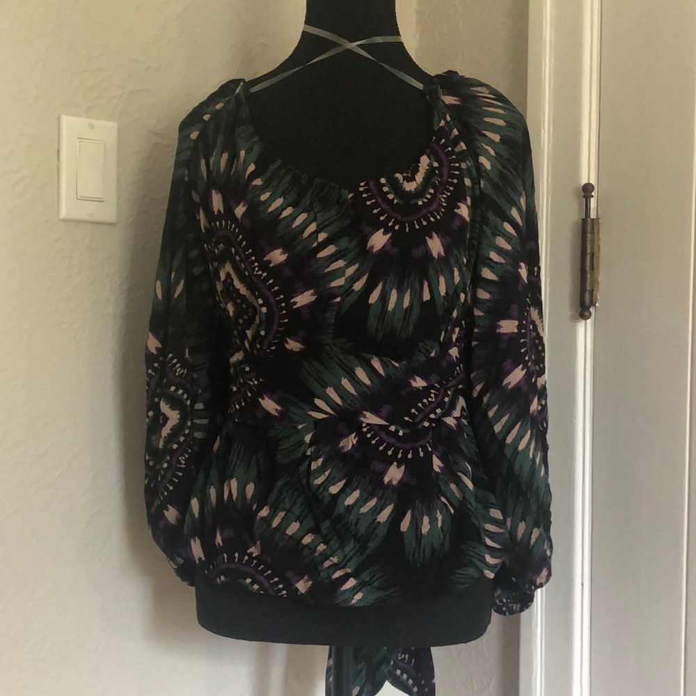 Ladies Reitmans Sweetheart Long Sleeve Tie at Waist Top - Size XXL